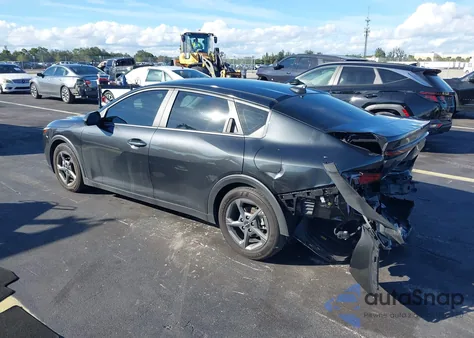 2025 Kia K4 Lxs z USA, uszkodzony, nr VIN 3KPFT4DEXSE017722